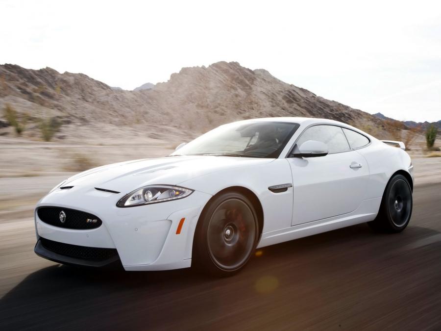  Jaguar XKR-S 2011 года  (US) (фото 8 из 15)